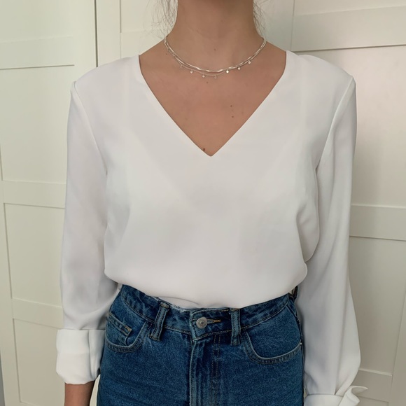 Basic white blouse from H&M - Picture 1 of 1